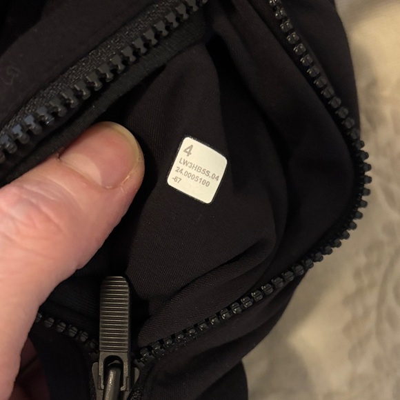 Lulu cropped define - Picture 3 of 3